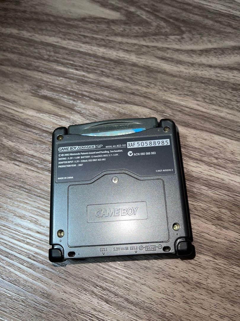 Gameboy Advance SP (not fully working) white screen*, Video Gaming, Video Game Consoles