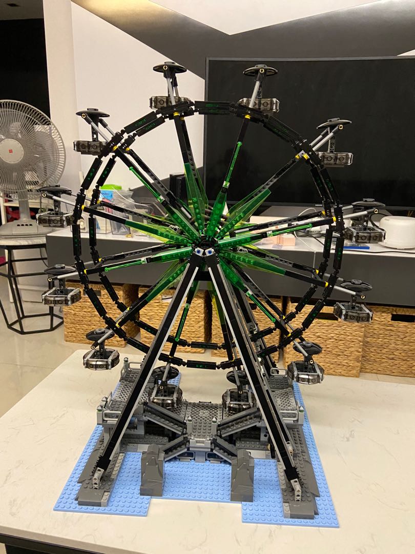 Lego ferris wheel moc top