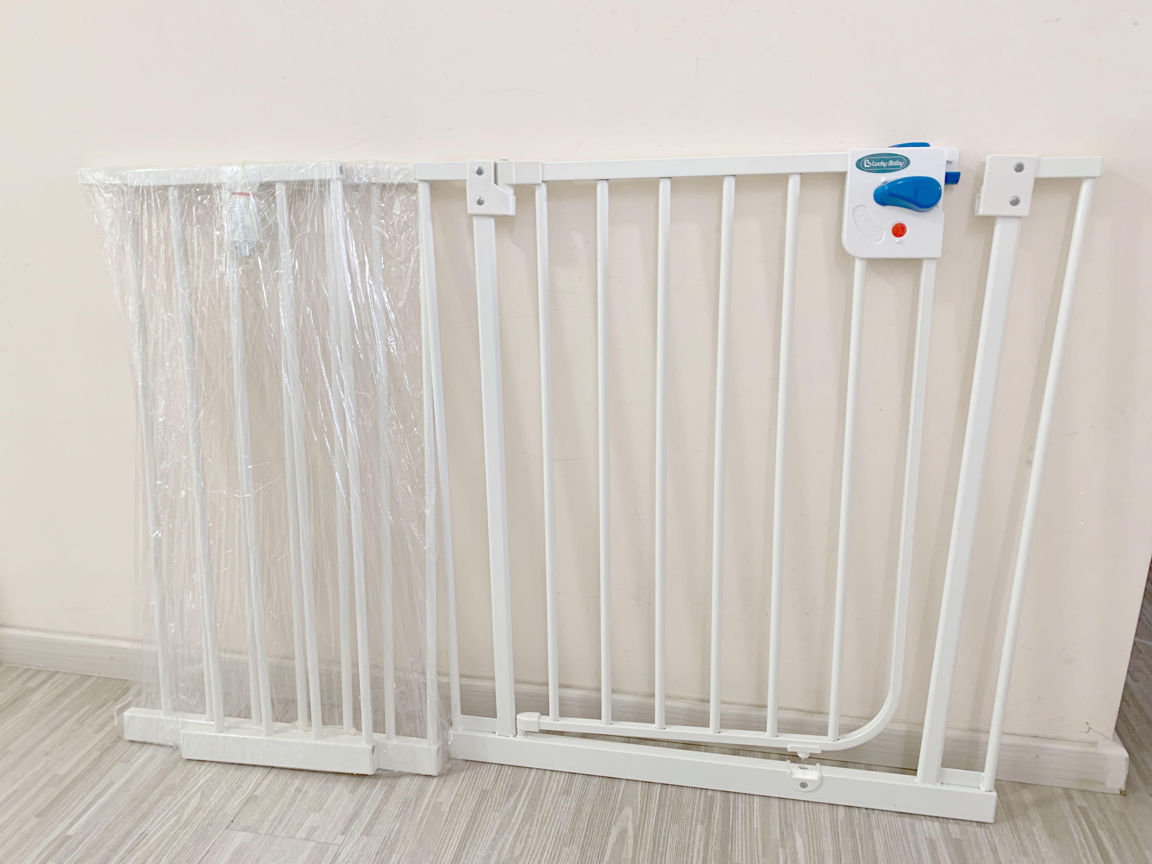 Lucky baby sales safety gate