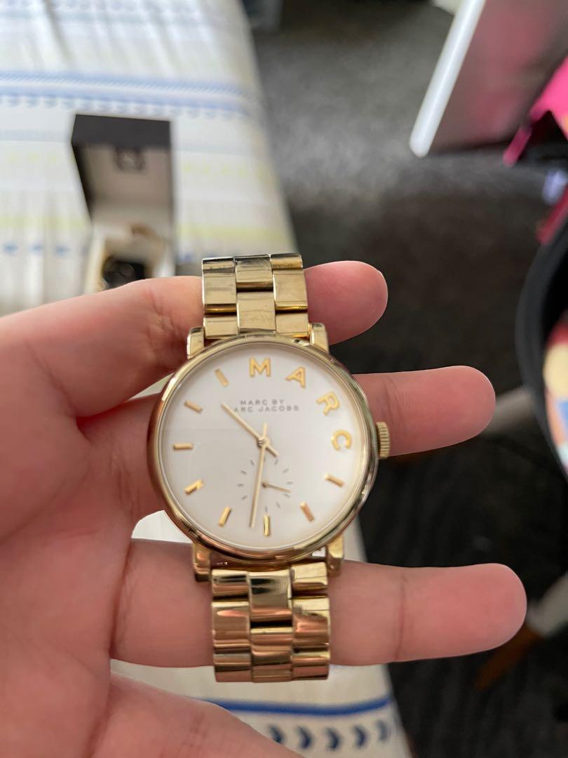 Marc Jacobs Watch (Category: Women's Watches) located in Mandaluyong City. Submitted by mesty21 (Listing ID 1094372494, Image 1). Description: Decluttering.