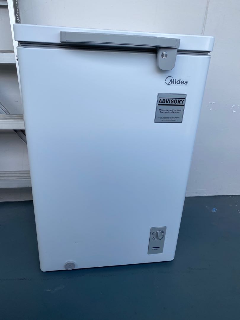 MIDEA MDRC152FZG01SG Chest freezer 99l, TV & Home Appliances, Kitchen