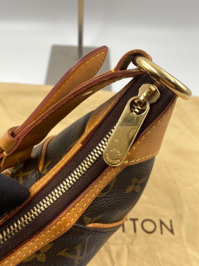 Louis Vuitton Monogram Thames PM - Brown Shoulder Bags, Handbags -  LOU690738