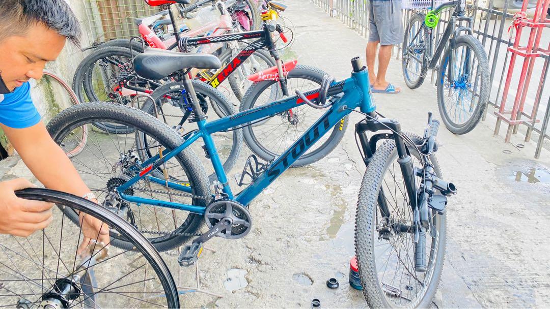 Stout Made by Foxter RUSH SALE (Category: Bicycles) located in Pateros City. Submitted by silasweir (Listing ID 1094476106, Image 3). Description: Stout Avenger 27.5 2020 FOR RUSH SALE Made by Foxter SPECS: ALLOY FRAME RD SKILFUL CRANK STOUT 3BY SAGMIT SADDLE SKILFUL SHIFTER 7 SPEED QUICK RELEASE HUB MECH BRAKE BUTTERFLY HANDLEBAR UPGRADED MESSAGE ME OR CALL ME: 09989998137 Pick Up Location: Taguig.
