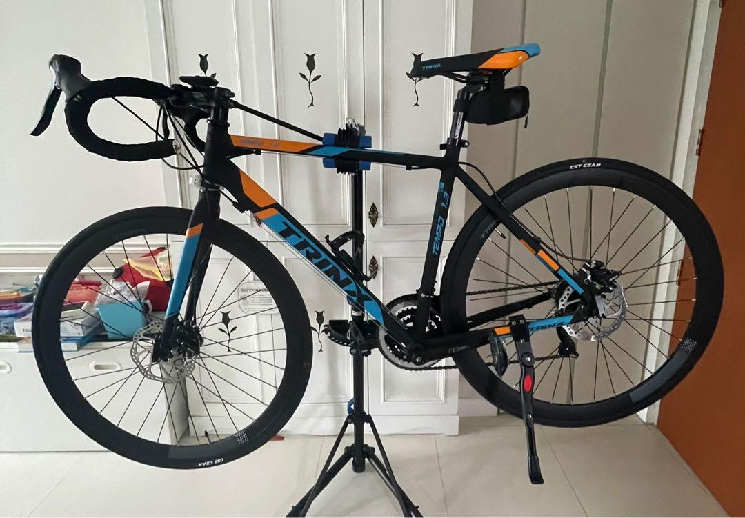 Trinx tempo 1.3. Upgraded with shimano brifters