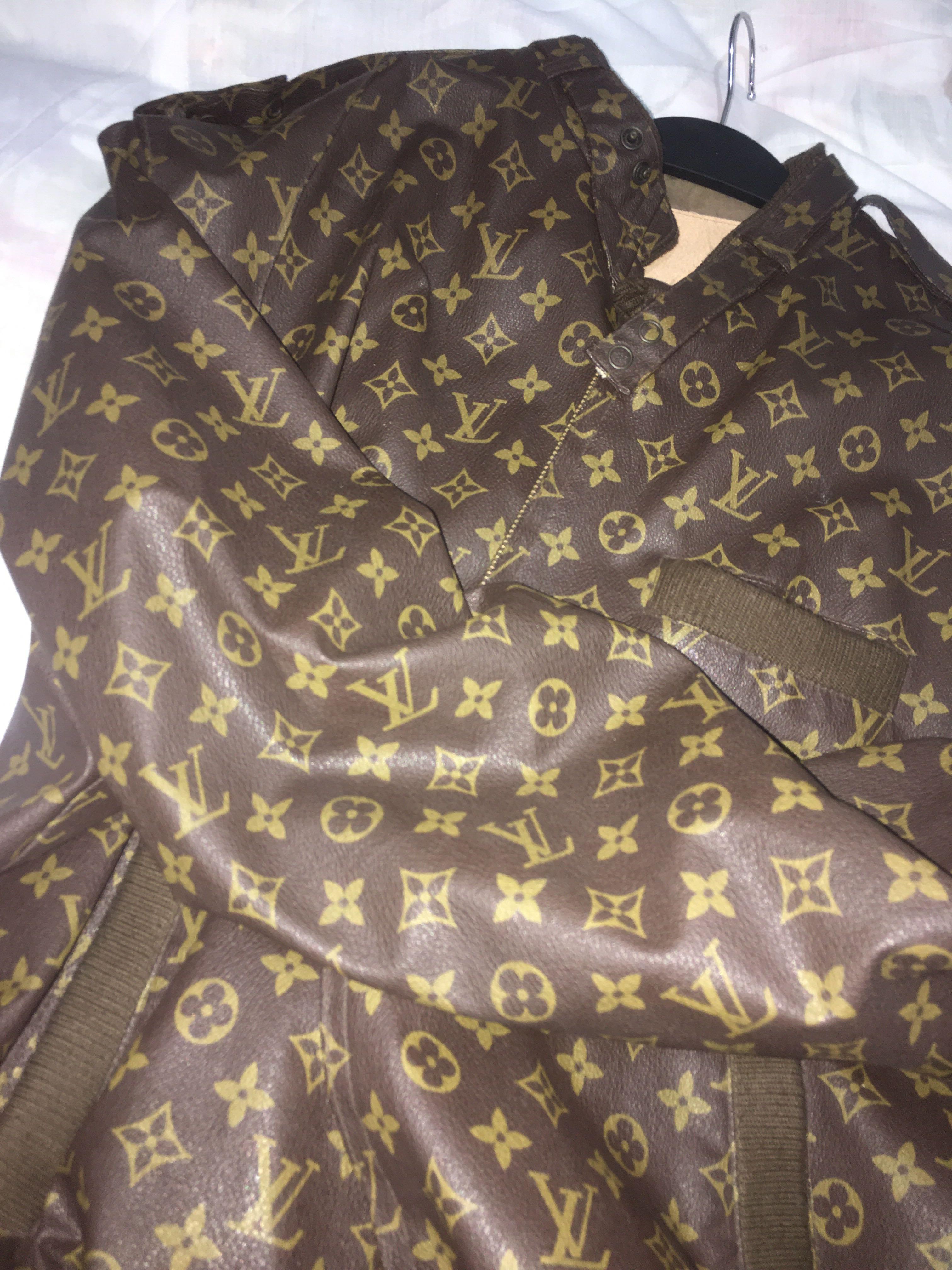 Louis Vuitton x Dapper Dan 'Members Only' 80s Jacket Legit/Off, Men's  Fashion, Coats, Jackets and Outerwear on Carousell