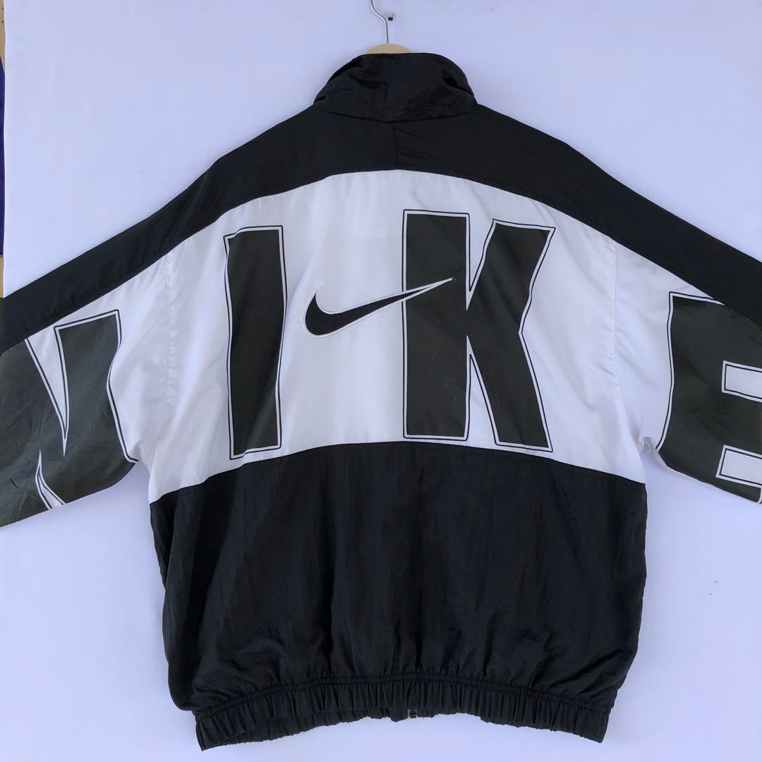 VINTAGE NIKE SPELLOUT WINDBREAKER, Men 