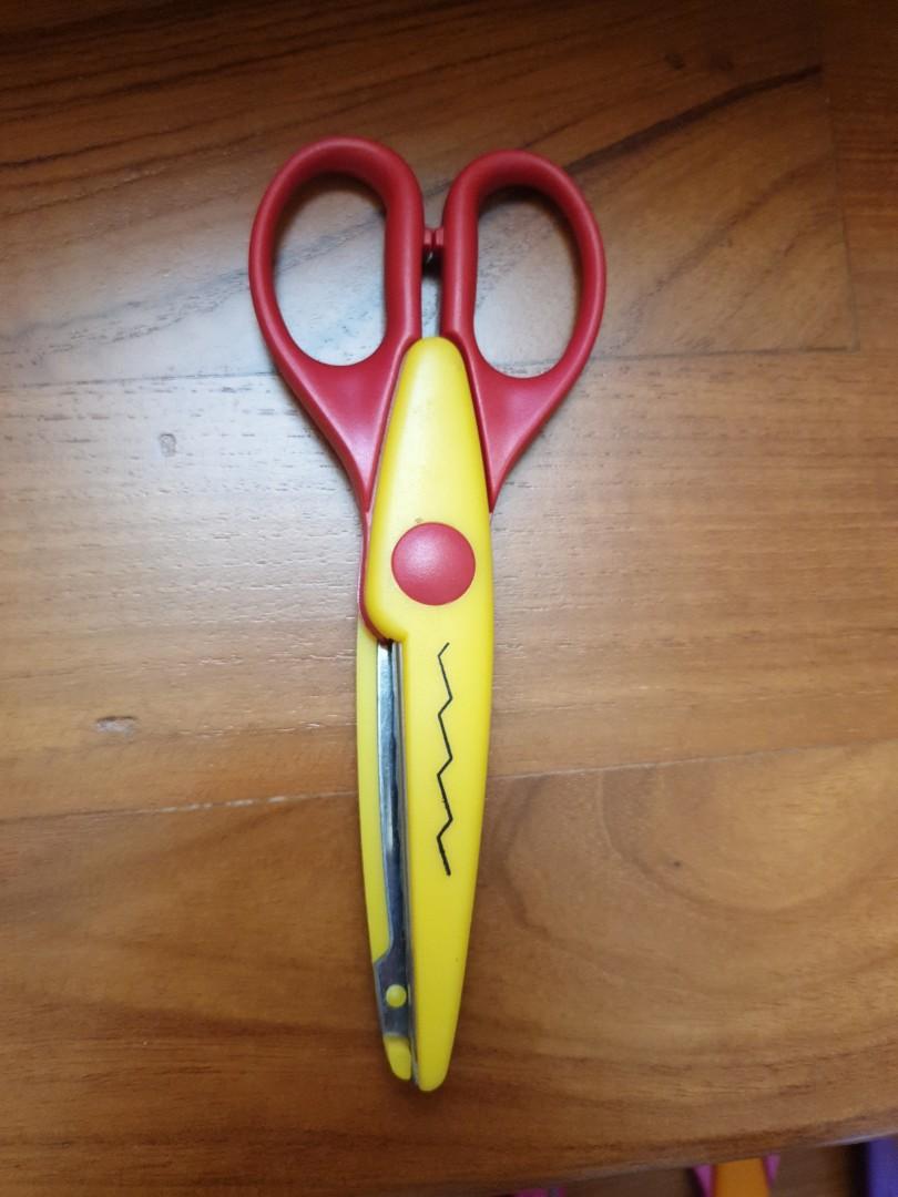 7 Decorative Craft Border Scissors, Hobbies & Toys, Stationery & Craft