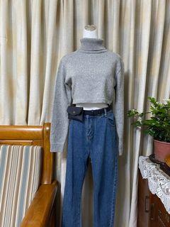 韓國選貨店購入🇰🇷灰色高領短版毛衣