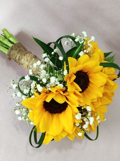 (Category: ) located in . Submitted by luv4flowers (Listing ID 1094655445, Image 1). Description: .