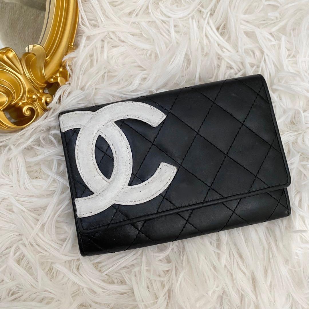 Chanel 19 Pouch, Women's Fashion, Bags & Wallets, Purses & Pouches on  Carousell