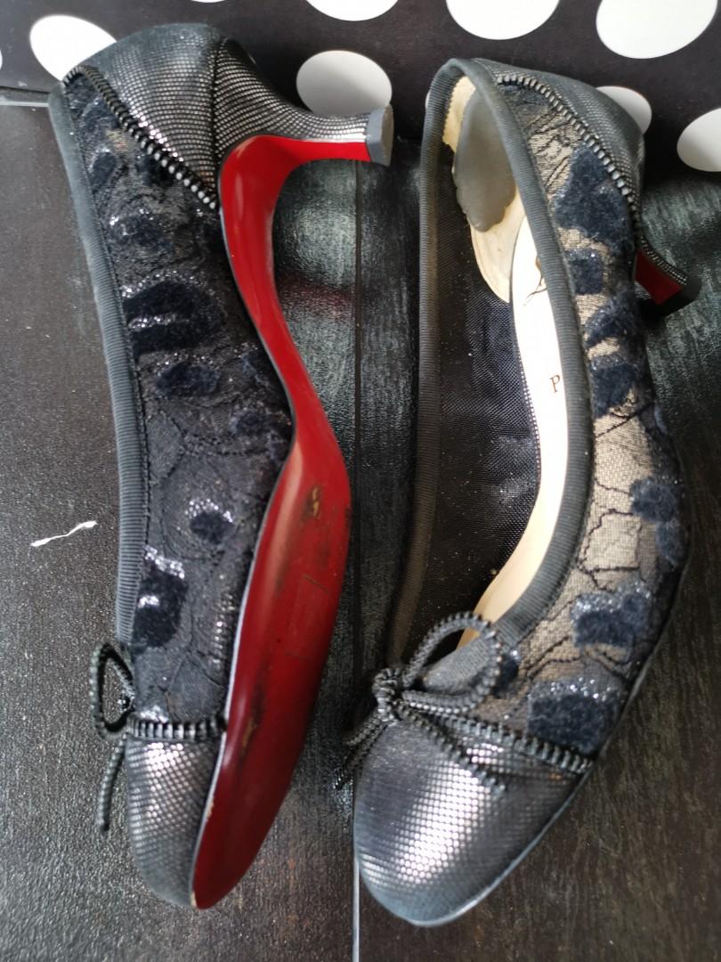 Christian louboutin deals shoe size