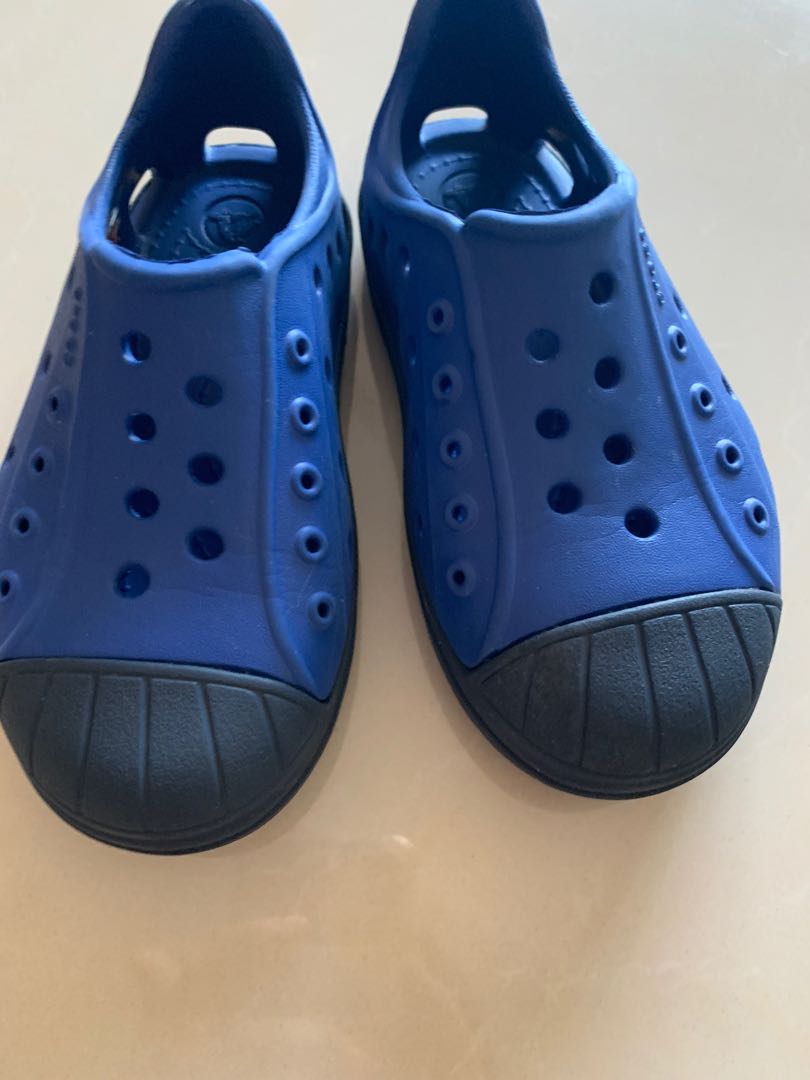 Baby winter crocs clearance