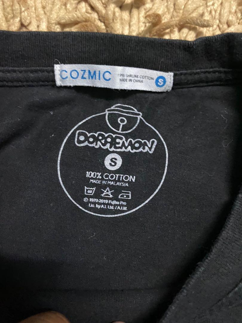 Doraemon (Category: Hoodies) located in Lunas. Submitted by shahran95 (Listing ID 1094762673, Image 2). Description: Condition 9/10 Pit 18/25.