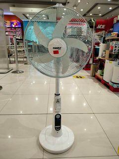 FIREFLY RECHARGEABLE STAND FAN