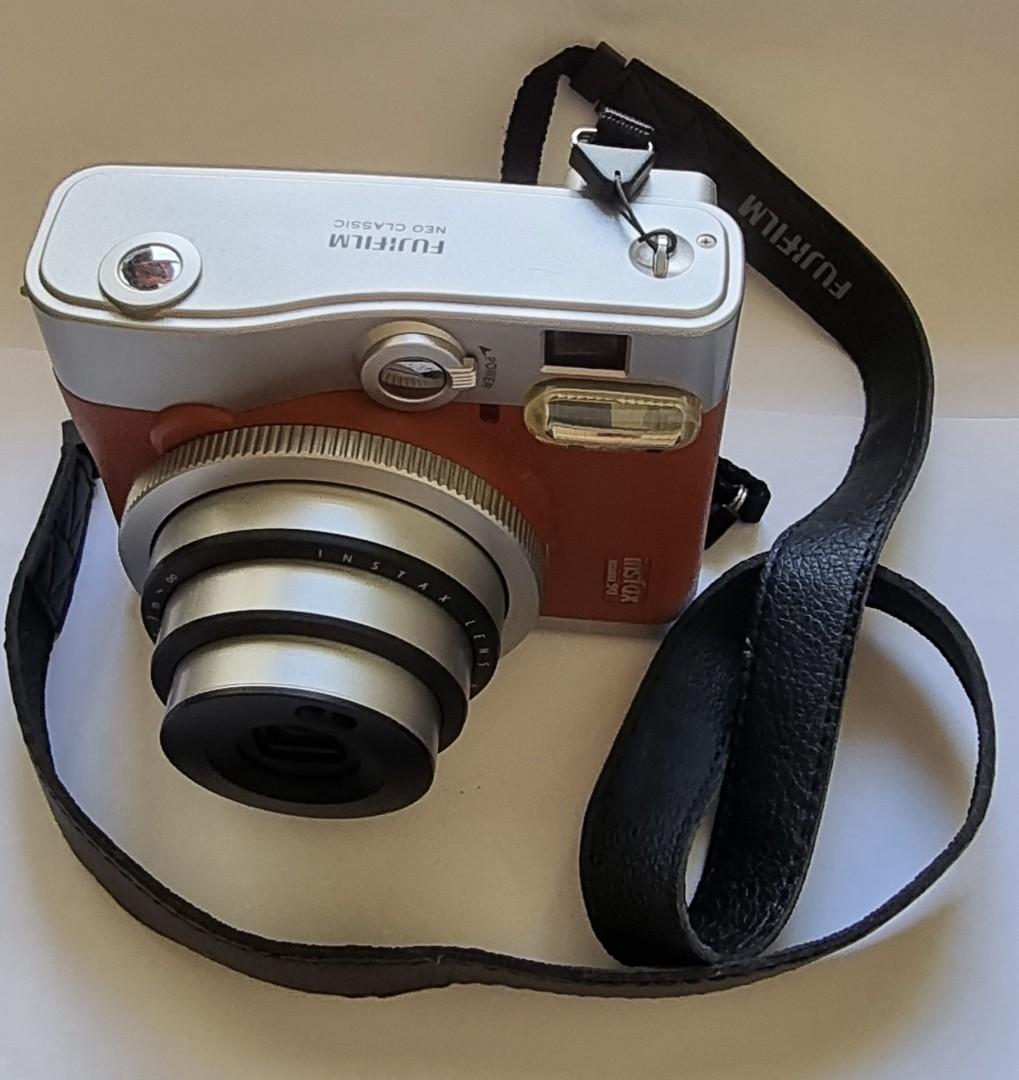 Fujifilm Polaroid Camera, Photography, Cameras on Carousell