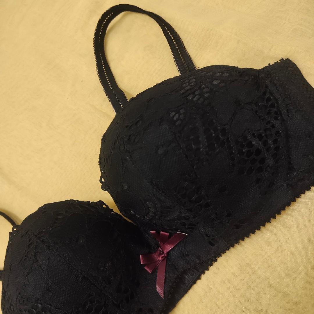 Victoria Secret push up bra size 36A