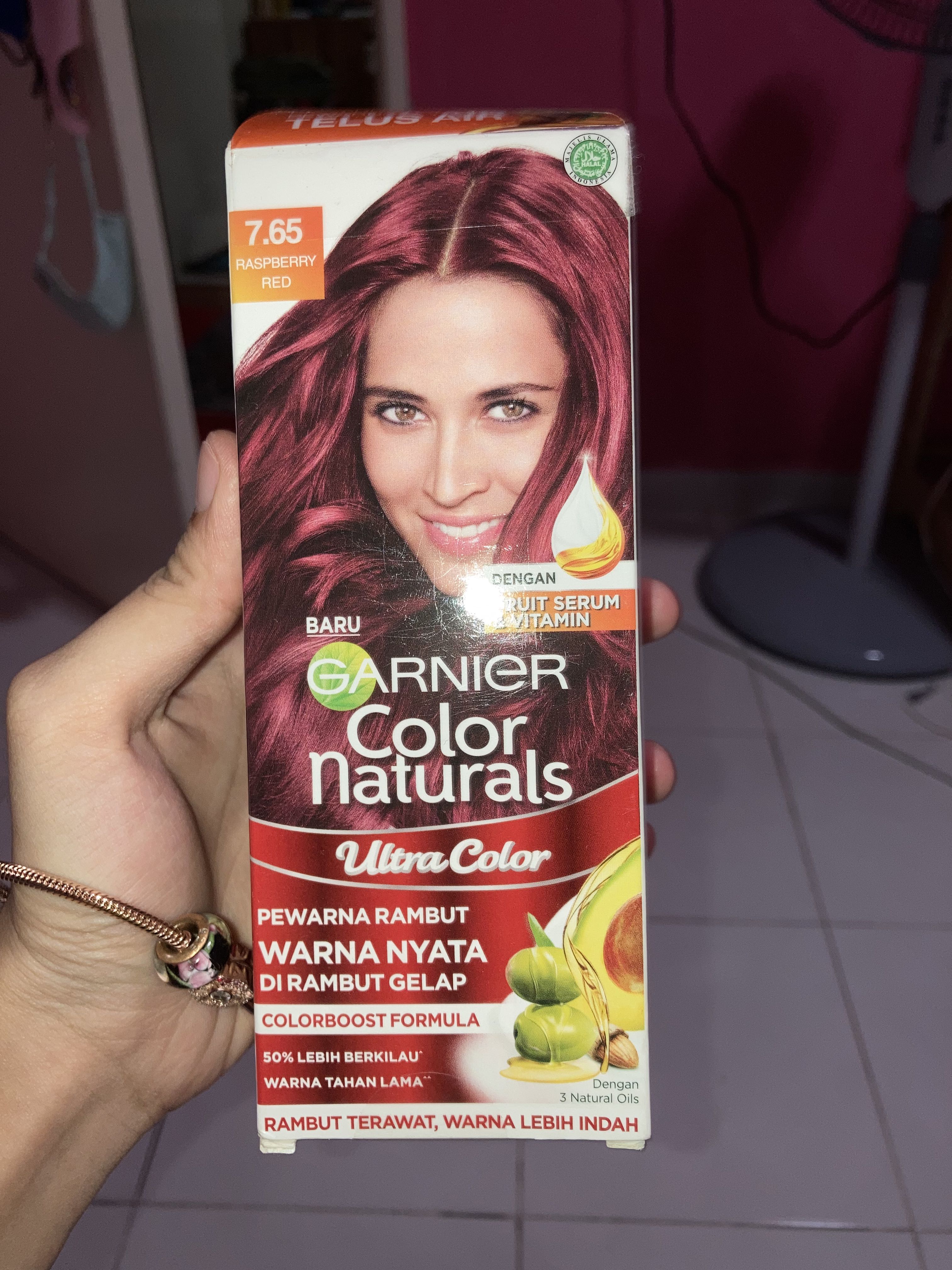 Buy Garnier Hair Color sse Nourishing Creme 452 Dark Reddish Brown  Chocolate Cherry Permanent Hair Dye 3 Count Packaging May Vary Online  at desertcartINDIA