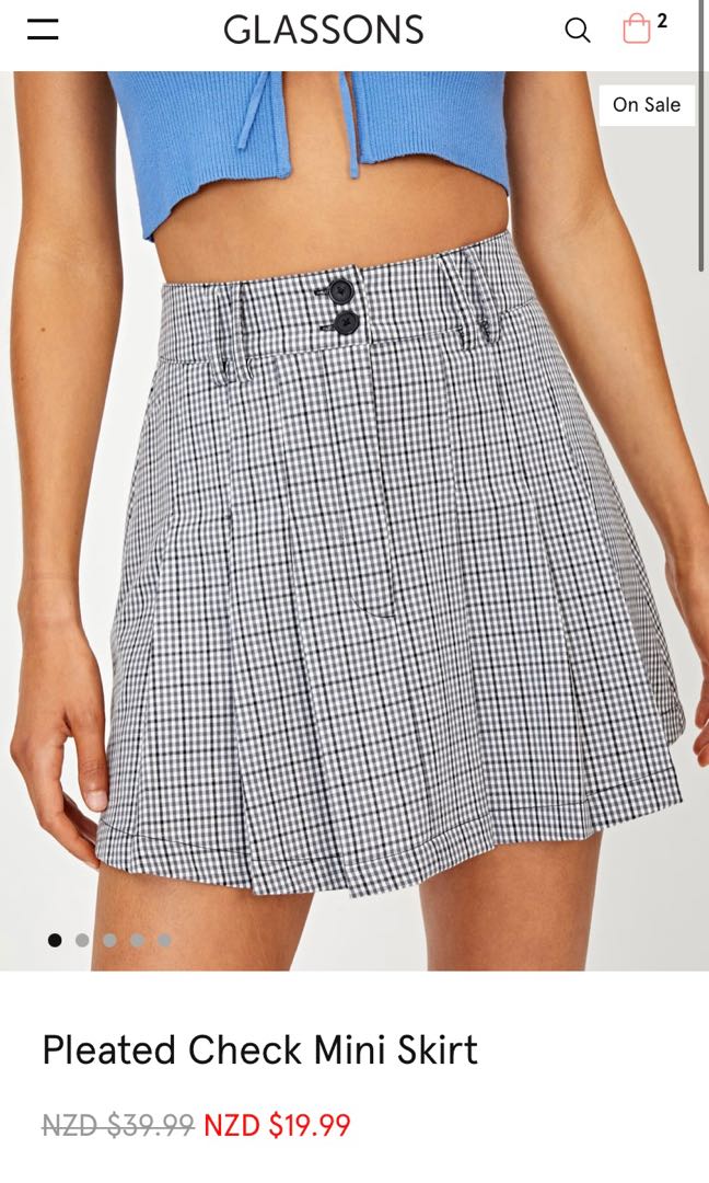 GLASSONS pleated skirt, Women's Fashion, Bottoms, Skirts on Carousell