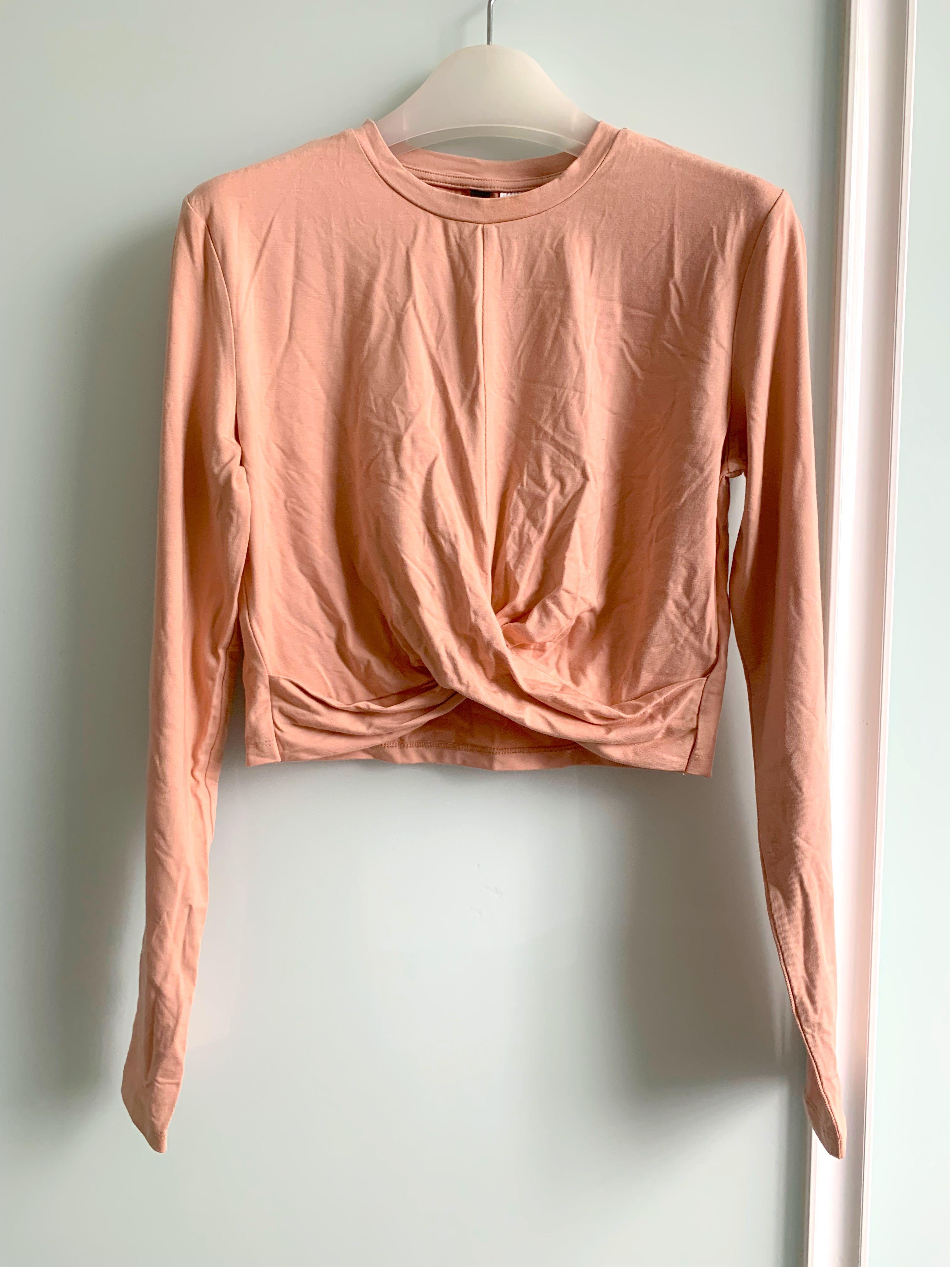H M front twist crop top NEW Women s Fashion Tops Sleeveless