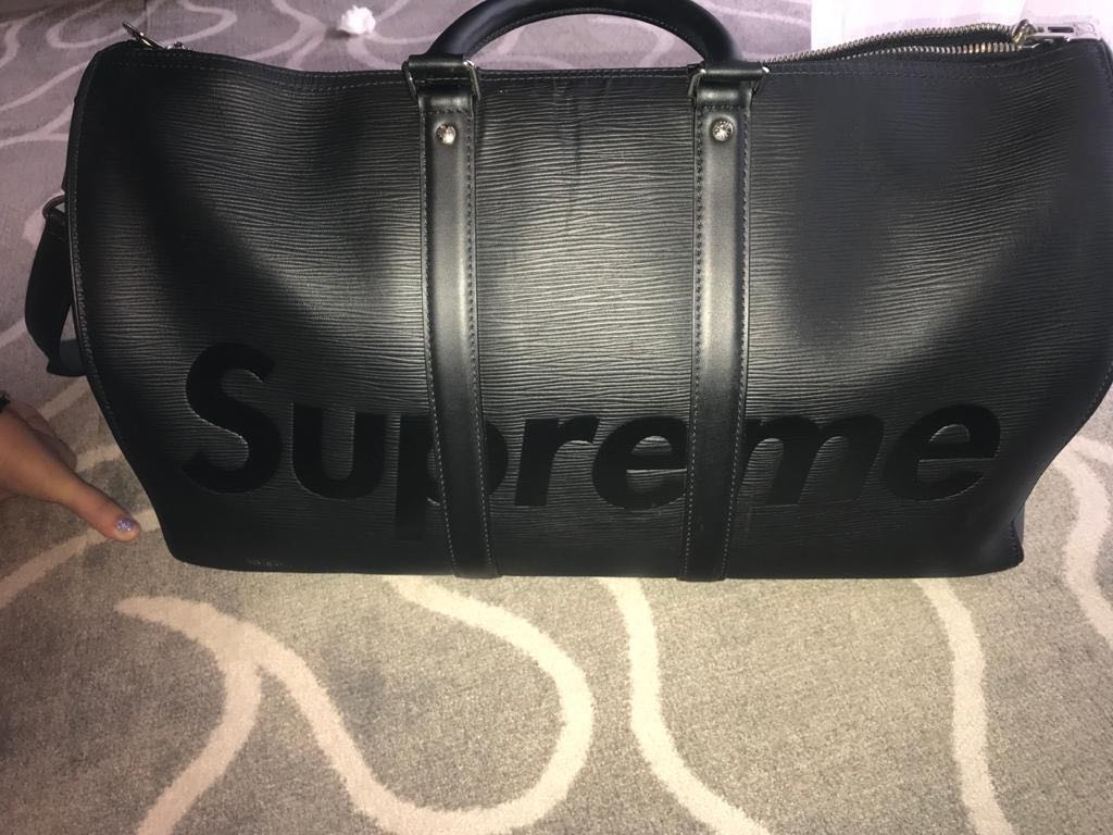 Louis Vuitton x Supreme Keepall Bandouliere, Luxury, Bags