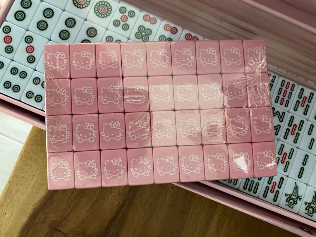Mini Hello Kitty MJ tiles, Hobbies & Toys, Toys & Games on Carousell