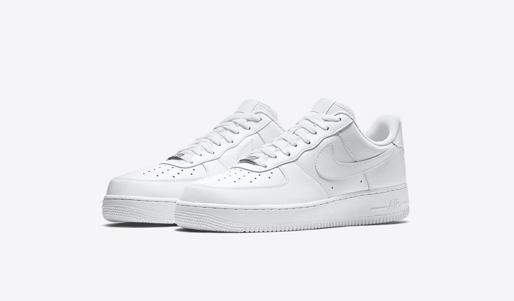 air force 1 womens triple white