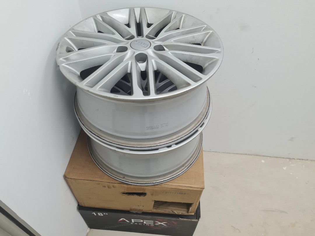 Original Kia Cerato Forte 17 inch rims, Car Accessories, Tyres & Rims ...