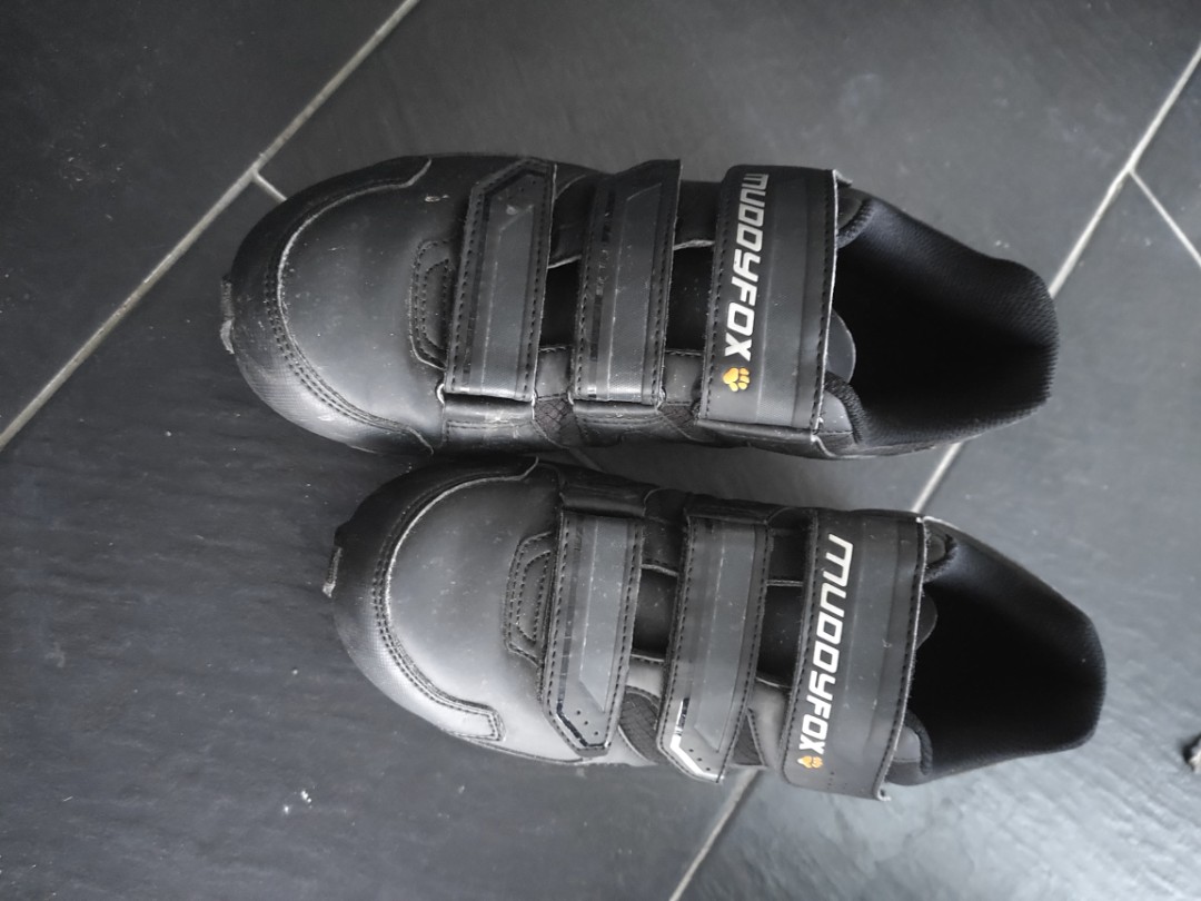 Muddyfox mountain sale bike shoes