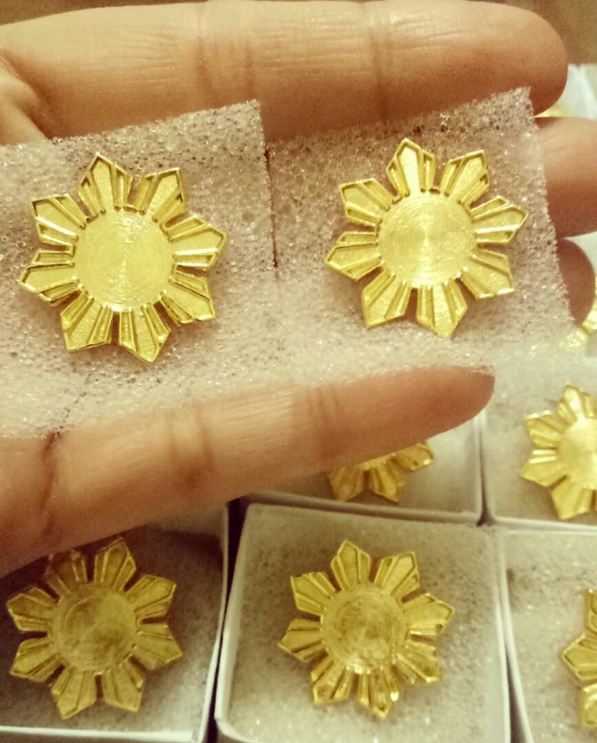 Philippine flag pin premium quality lapel pin collar pin enamel pin