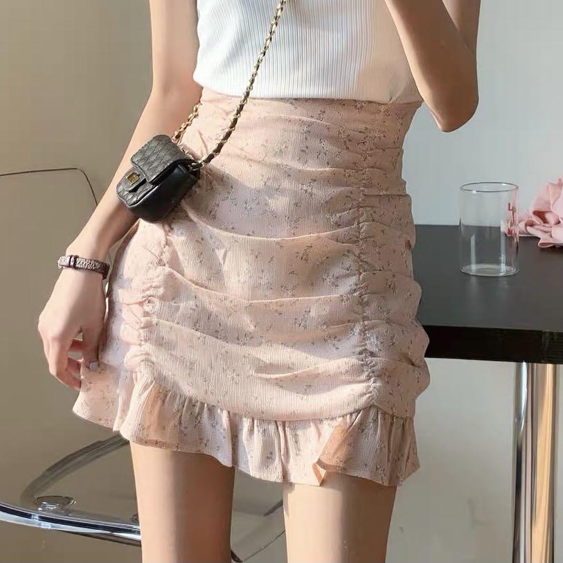 Floral hotsell ruched skirt