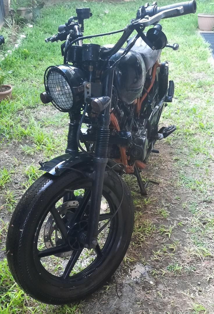 Rouser 2025 180 scrambler