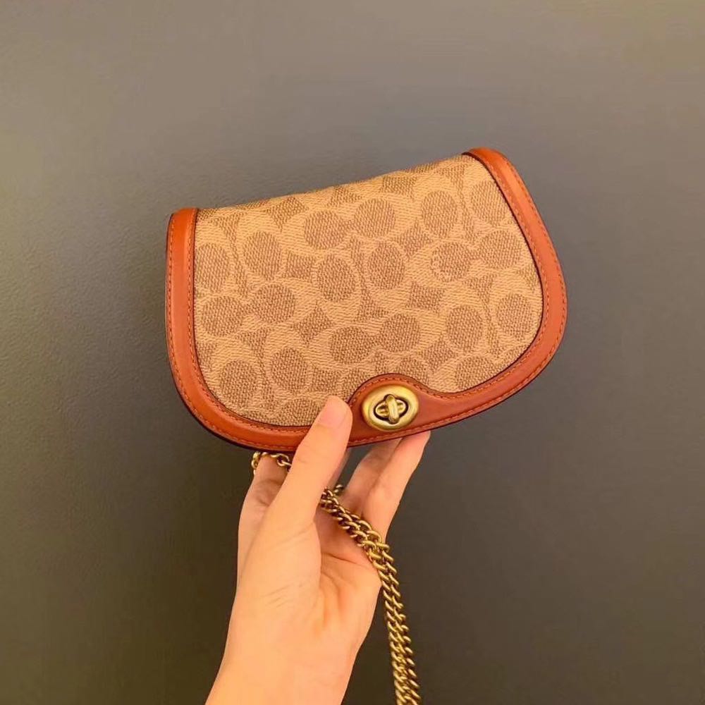 SADDLE BELT BAG IN COLORBLOCK SIGNATURE CANVAS (COACH 76264), Women's