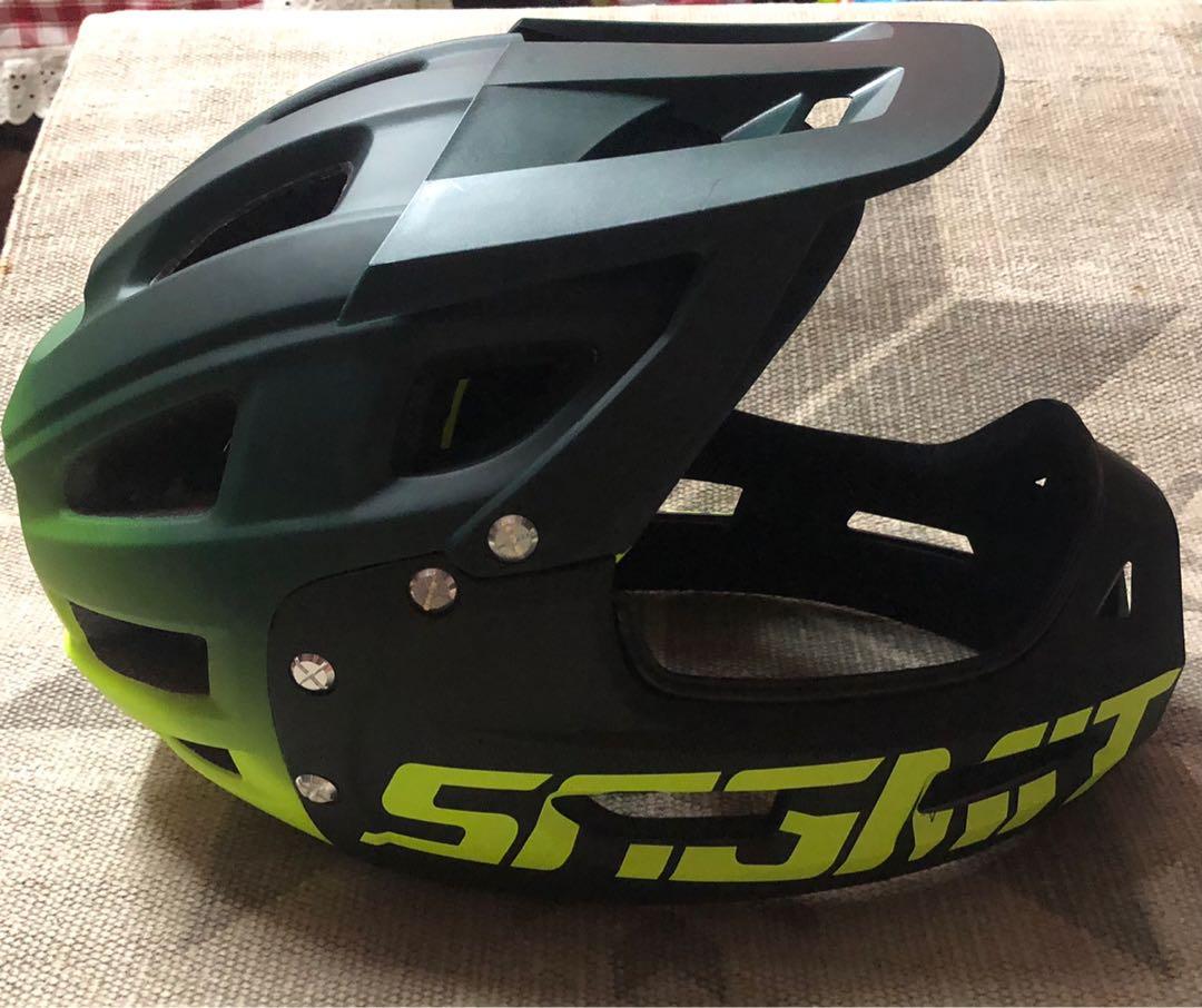 Sagmit full face helmet hotsell