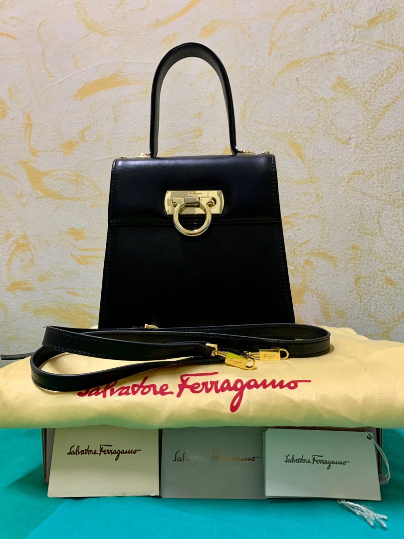 Ferragamo handbag malaysia outlet