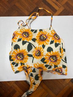 (Category: ) located in . Submitted by preloved_item01 (Listing ID 1094737860, Image 1). Description: .