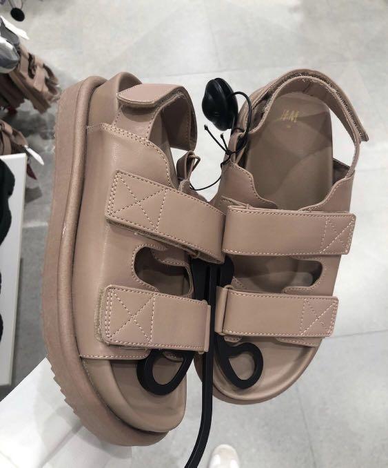 Sepatu sandal 2025 h&m