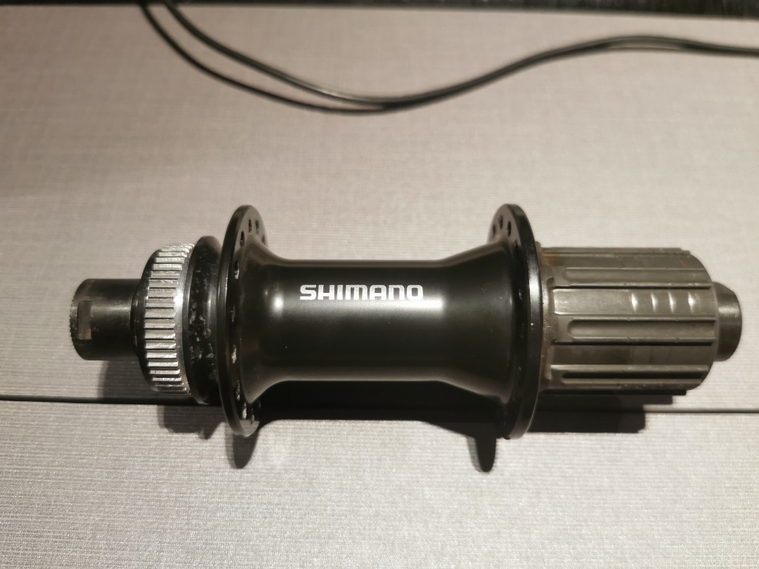 shimano mt200 boost 141 qr