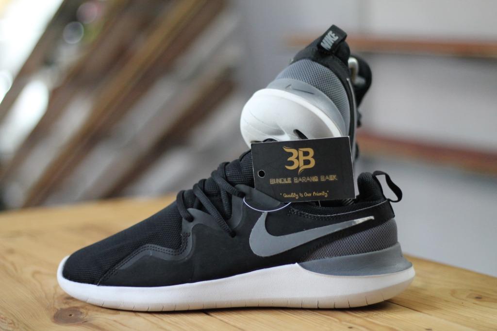 Nike tessen shoes price outlet