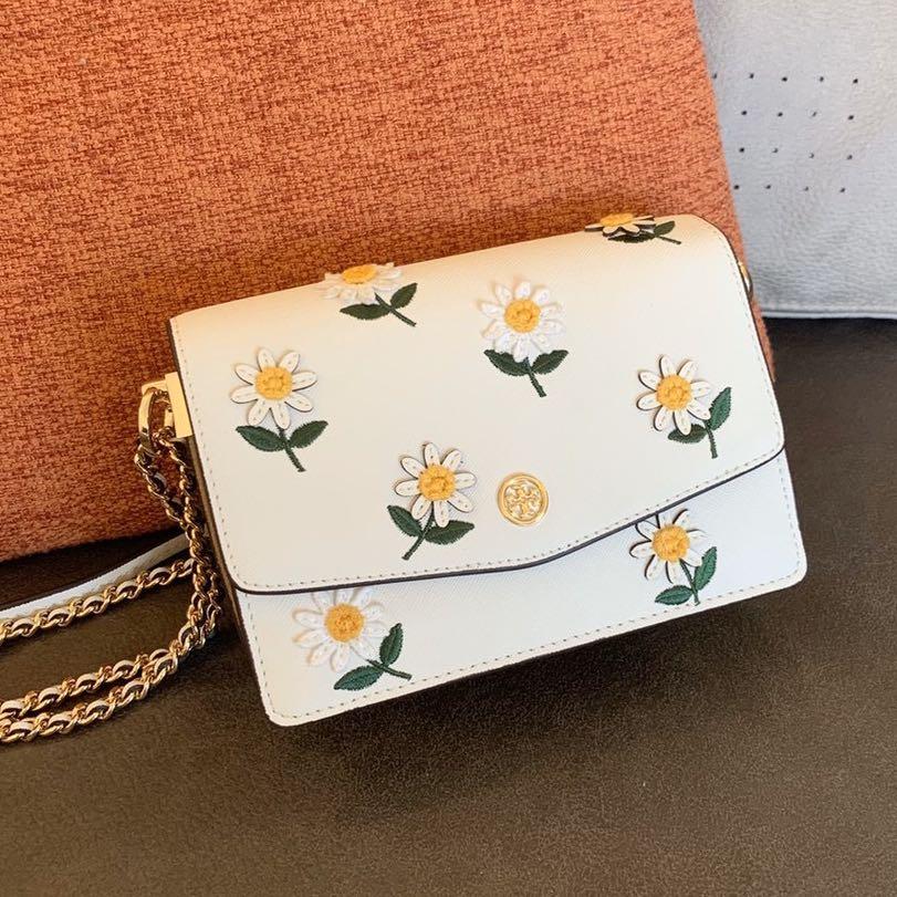 Tory burch daisy purse shop