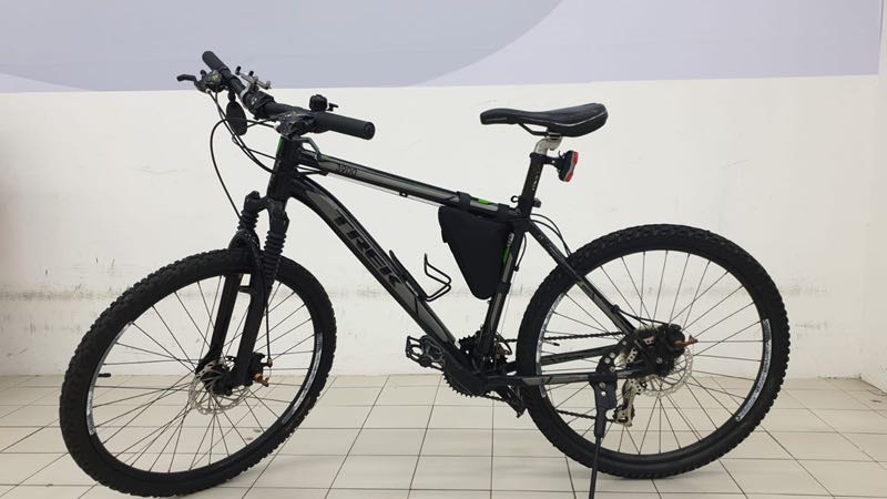 Trek 3 sales series 3900
