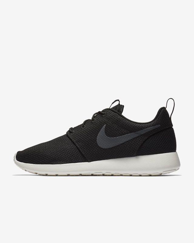 Retail price for nike roshe run Clearance