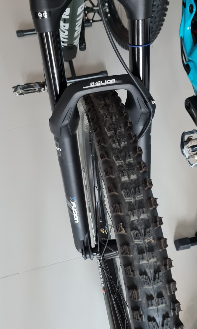 X fusion slide online