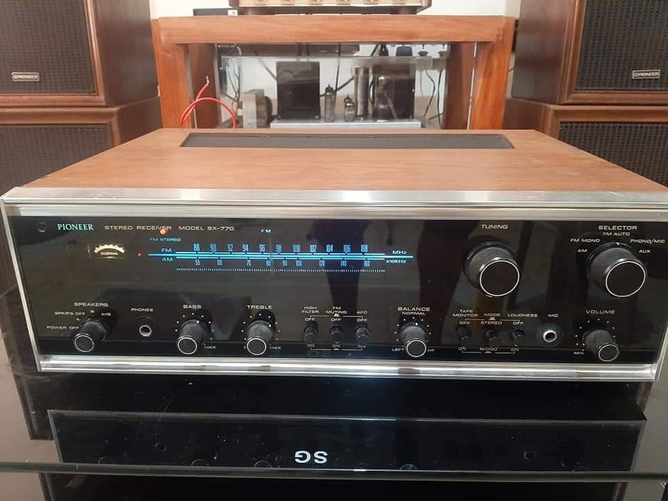 1970 Pioneer Solid State Stereo 
