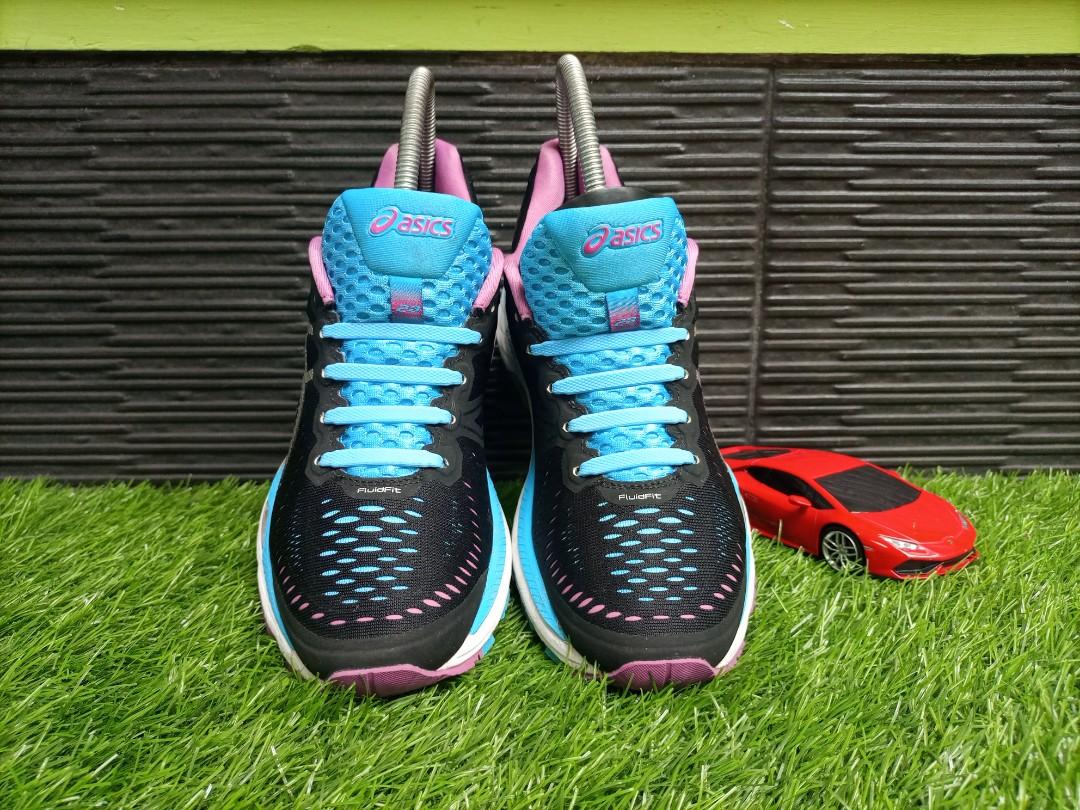 Womens asics igs top
