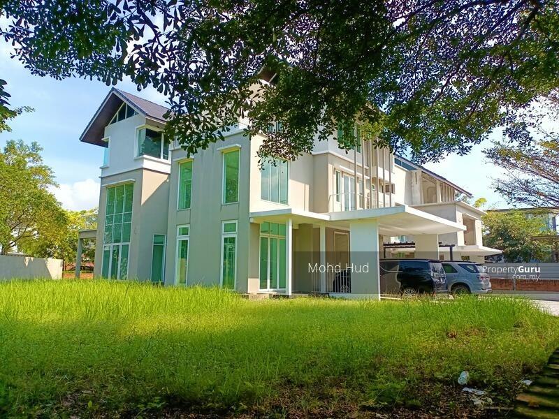 Freehold Individual Title Double Storey Landed Property For Sale On Carousell