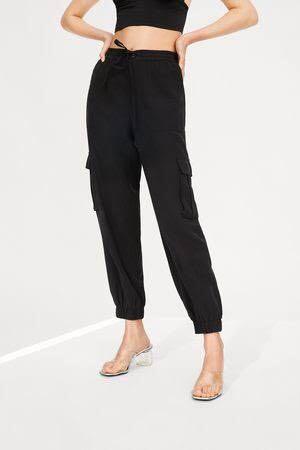🐳 ZARA CARGO JOGGER PANTS, Women's Fashion, Bottoms, Other Bottoms on  Carousell