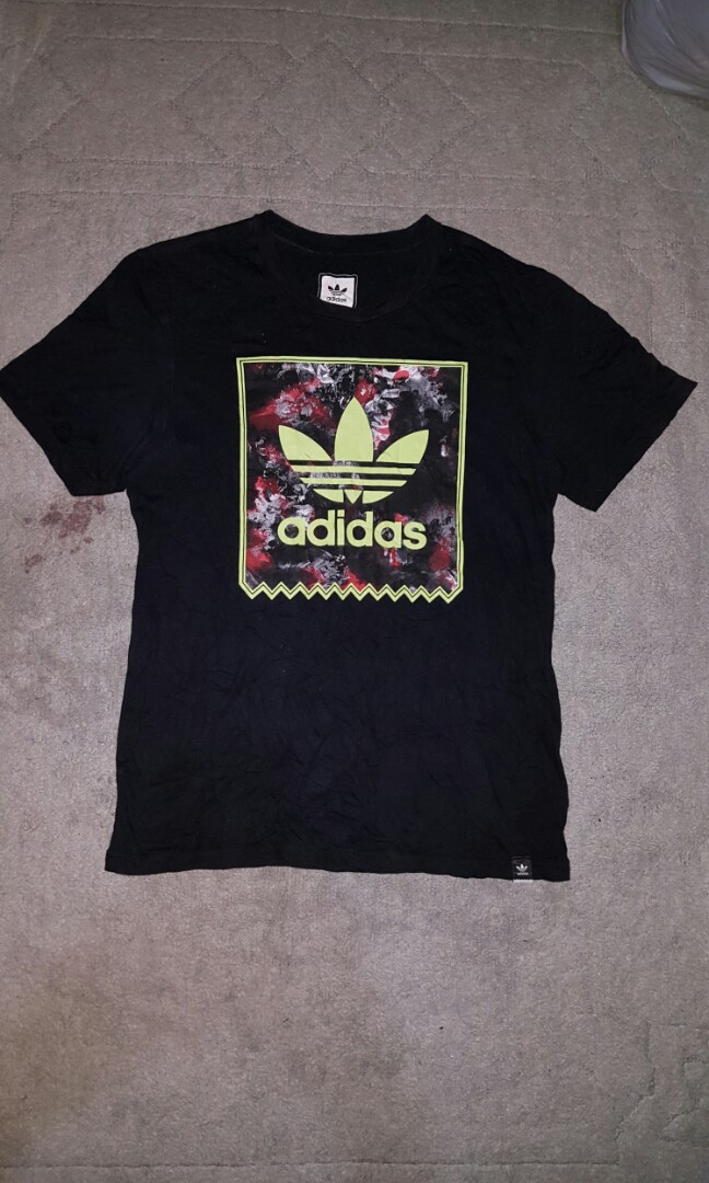 adidas flower logo t shirt