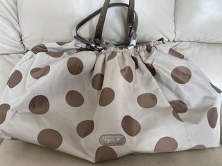 （分類：）位於 。 由 takyee 提交（商品編號 1094856540，圖片 1）。簡介： 。