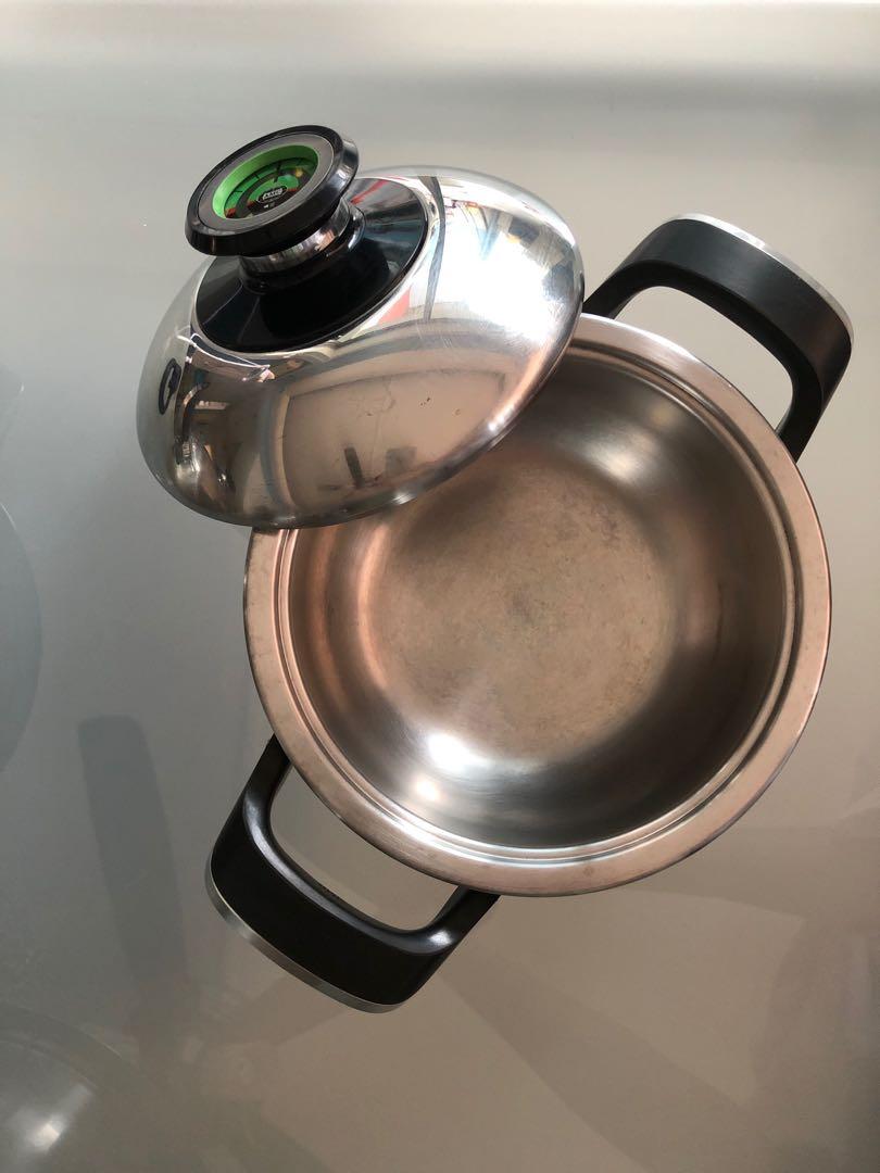 AMC Pots Pans, Furniture & Home Living, Kitchenware & Tableware, Cookware & Accessories on Carousell