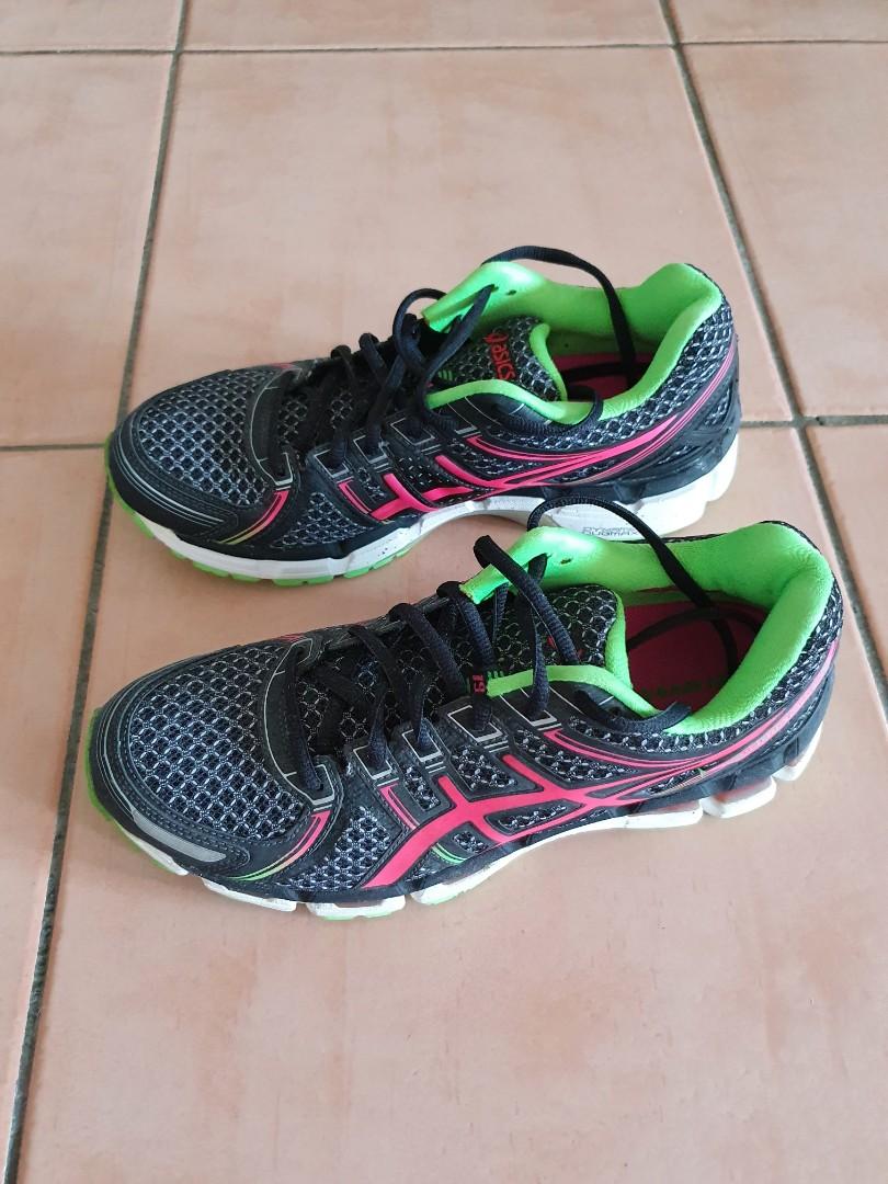 Asics running shoes kayano 19 top